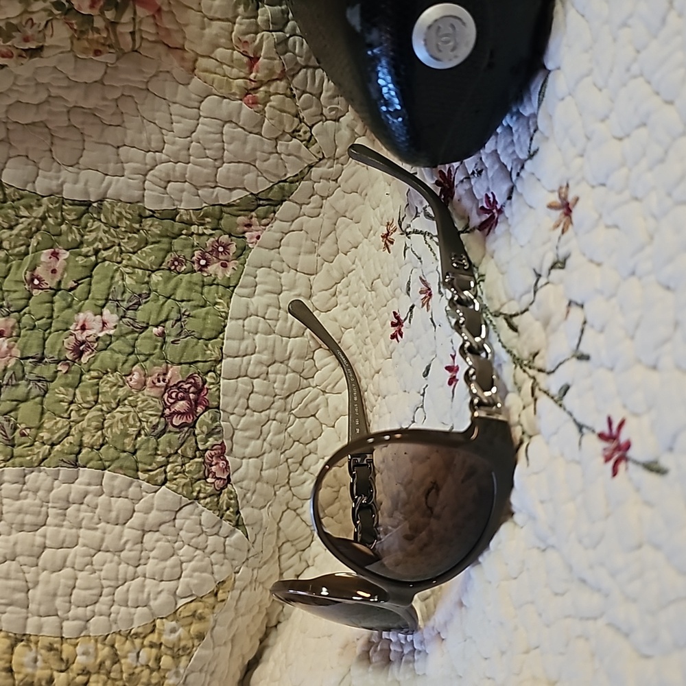 Chanel 5215-Q Sunglasses - Picture 8 of 13